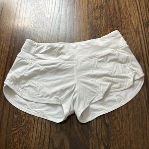 Size 4 white lulu shorts